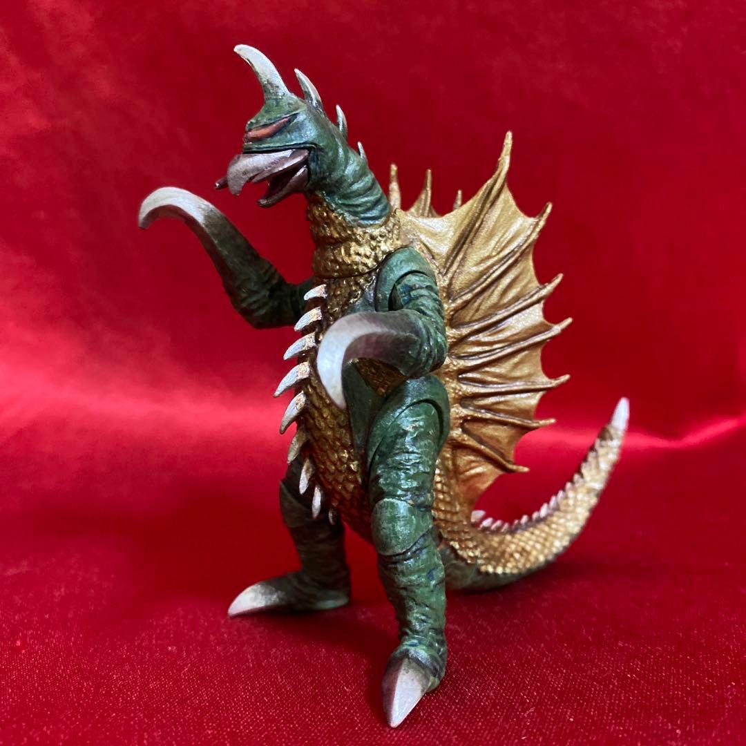 ガイガン1972 リペイント品　HG東宝怪獣　ゴジラ　ガシャポン　バンダイ