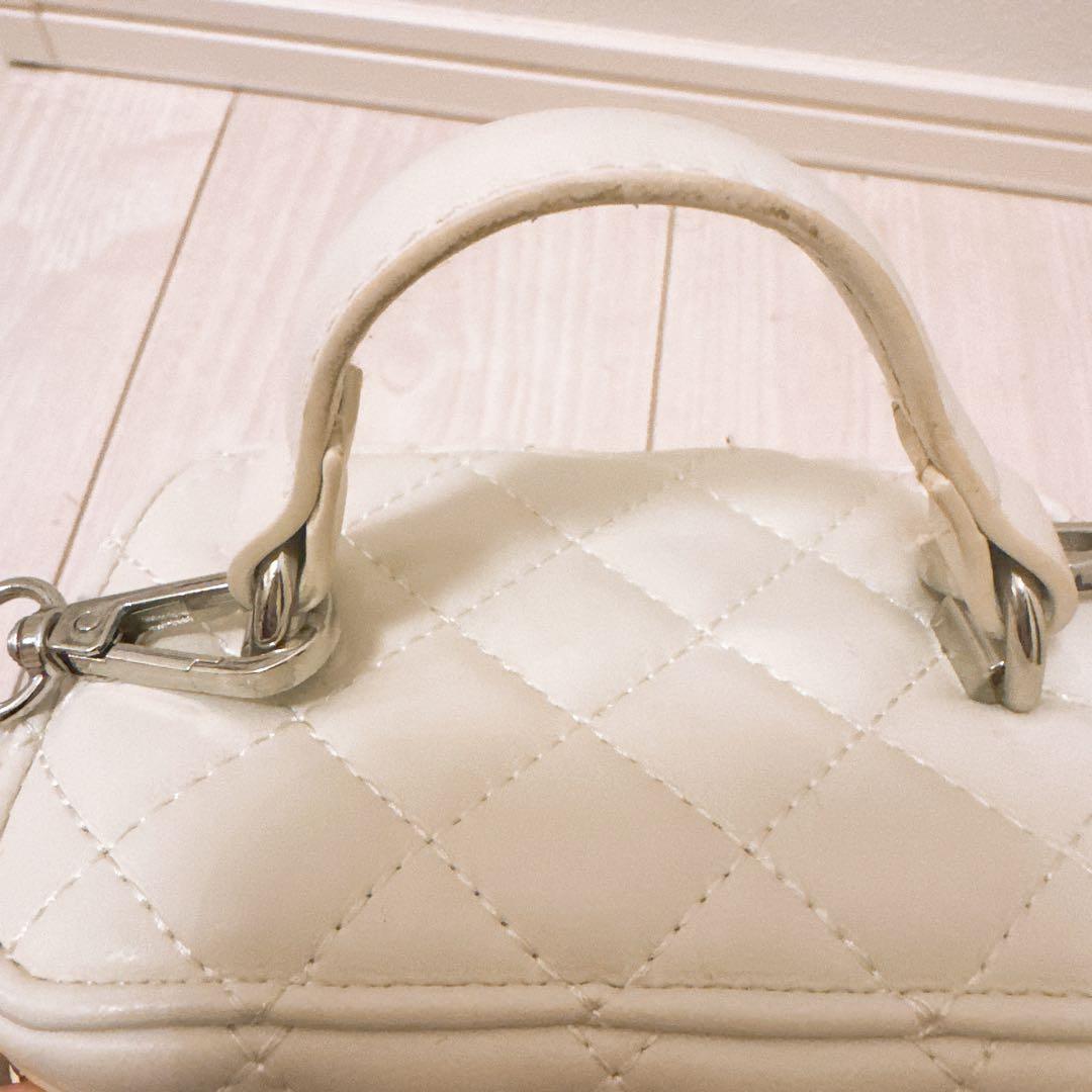 Darich ダーリッチ キルティングスクエアミニバッグ ホワイト