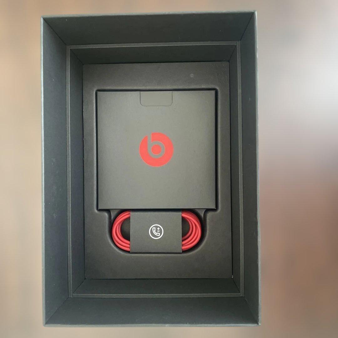 Beats Studio3 Wireless レッド