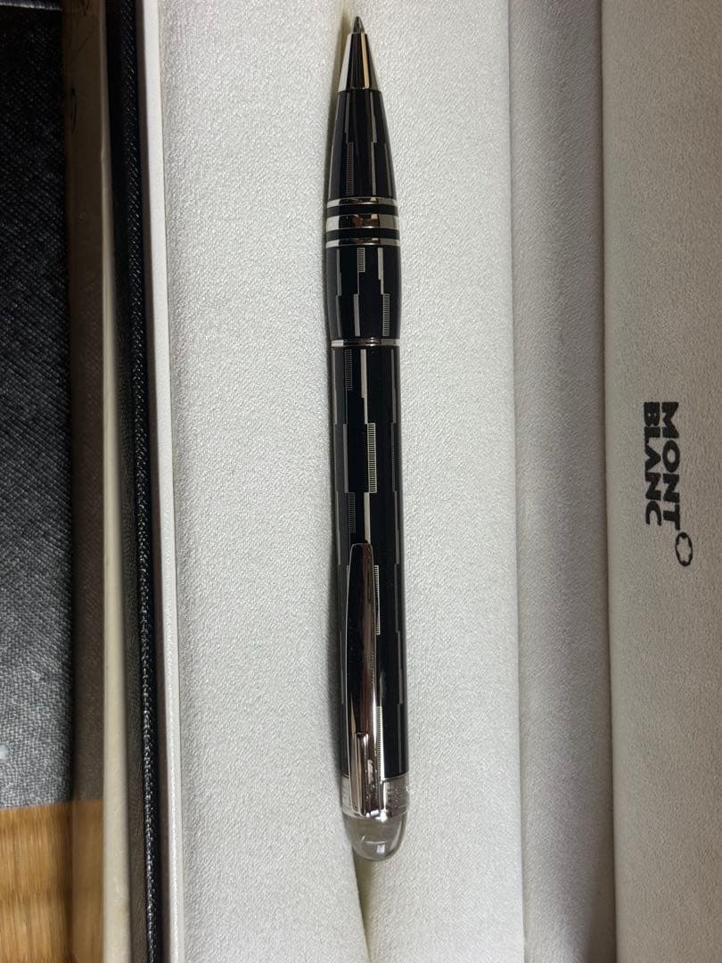 MONTBLANC限定品 スターウォーカー ブラックミステリー 25621