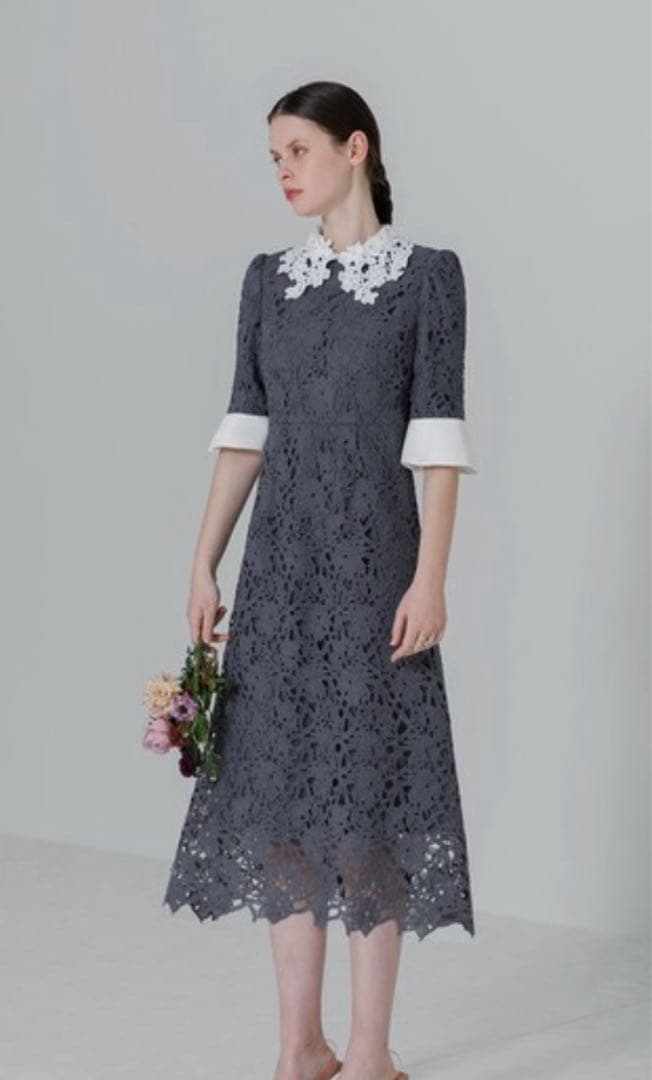 LEJA 花柄レースカラースパンコール刺繍Aラインフレアドレスワンピース M