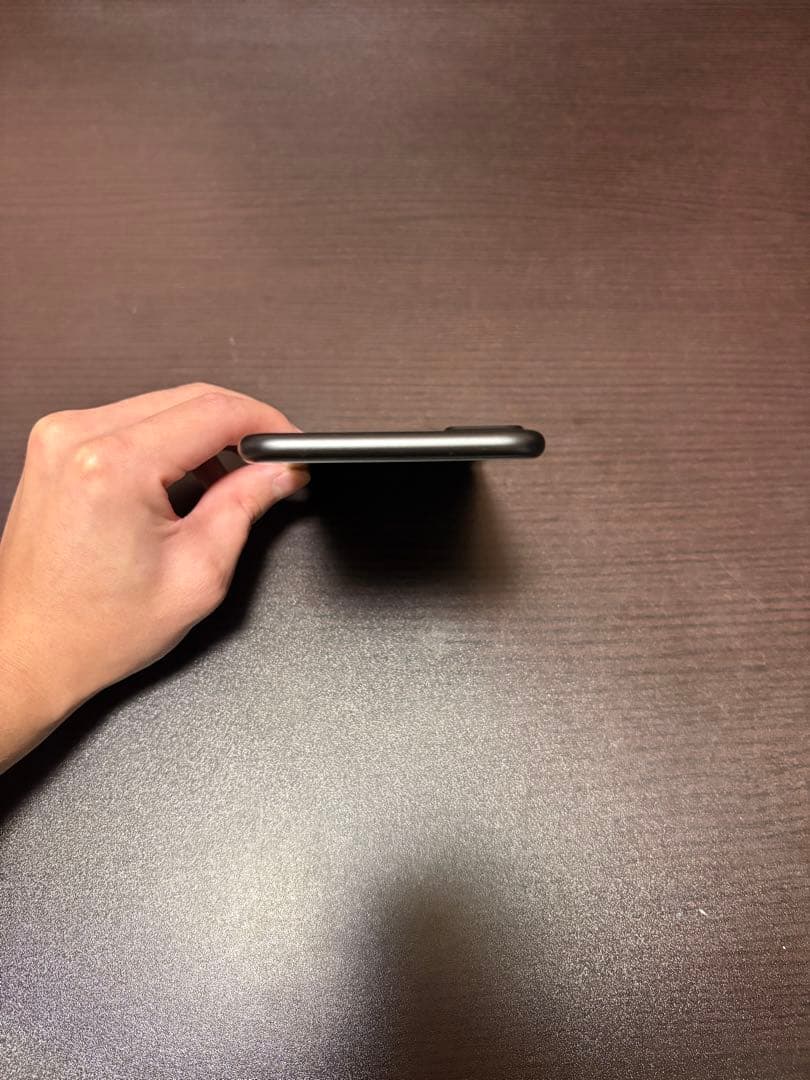 iPhone7 plus BLACK 128GB SIMフリー　バッテリー82%