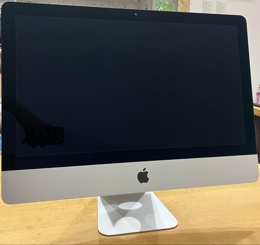 iMac（21.5-inch,Late2015）　1TB 箱あり