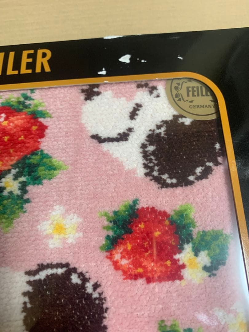 【新品•未使用】 FEILER / フェイラー スヌーピー　タオルハンカチ　3枚