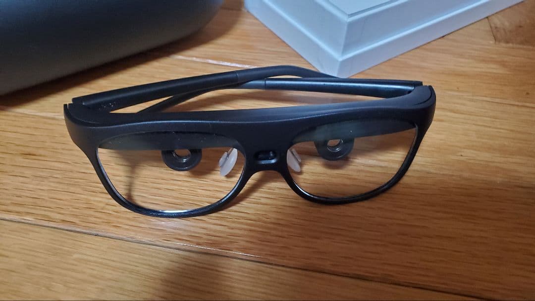 ViXion01S　オートフォーカスアイウェア（自動ピント調節メガネ）