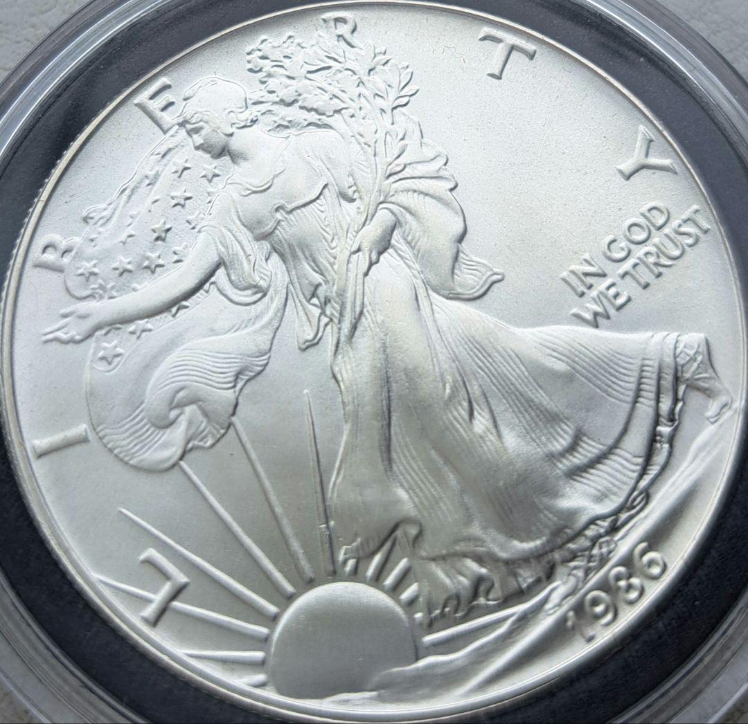 ☆初年度発行☆1986年「イーグル•ウォーキングリバティ」純銀1オンス銀貨