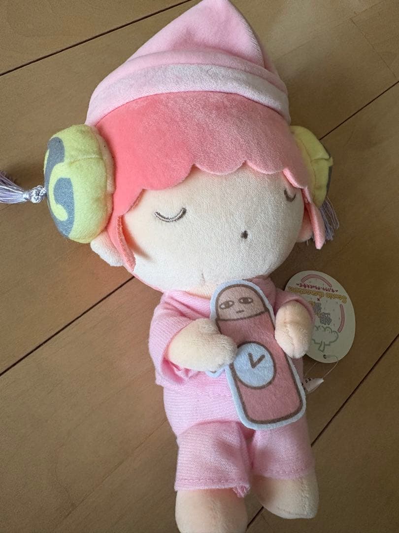 新品タグ付き　銀魂×サンリオ 神楽 むにゅぐるみ ぬいぐるみ おやすみ柄キキララ