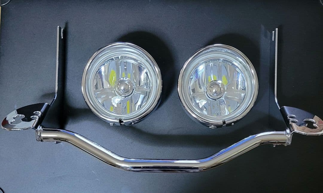 フォグランプ取付ブラケット　ツーリング　ソフテイル　ハーレー純正