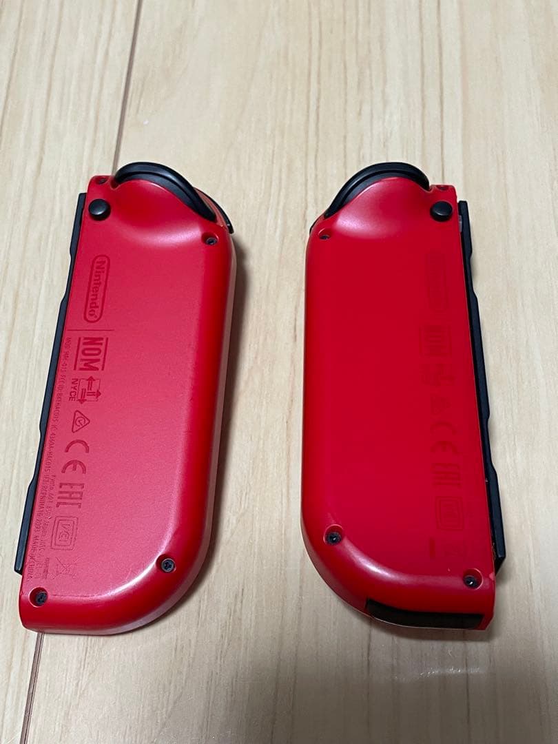 Nintendo Switch 赤色 本体 スーパーマリオオデッセイ付き