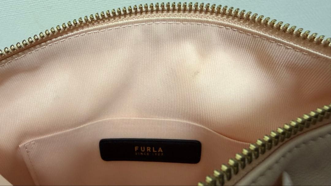 FURLA nuvola ミニバッグ azalea