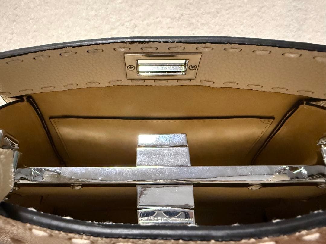 本革アイボリー レザー ハンドバッグ