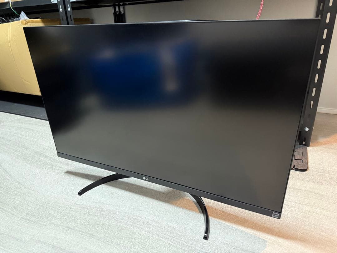 LG モニター 32BR55U-B 31.5インチ / VA / 4K