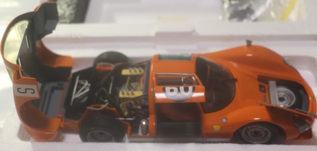 ミニチャンプス　ポルシェ906 1966ニューブルクリンク 　1/18 中古品