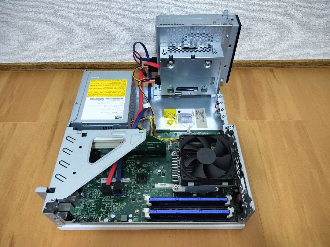 富士通 Core-i7 爆速SSD256GB メモリ8GB Win11 Pro