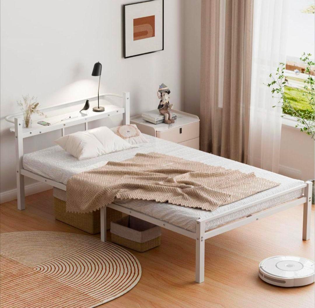 ♥️シンプル設計♥️シングル ベッドフレーム コンセント口 ホワイト 収納可能