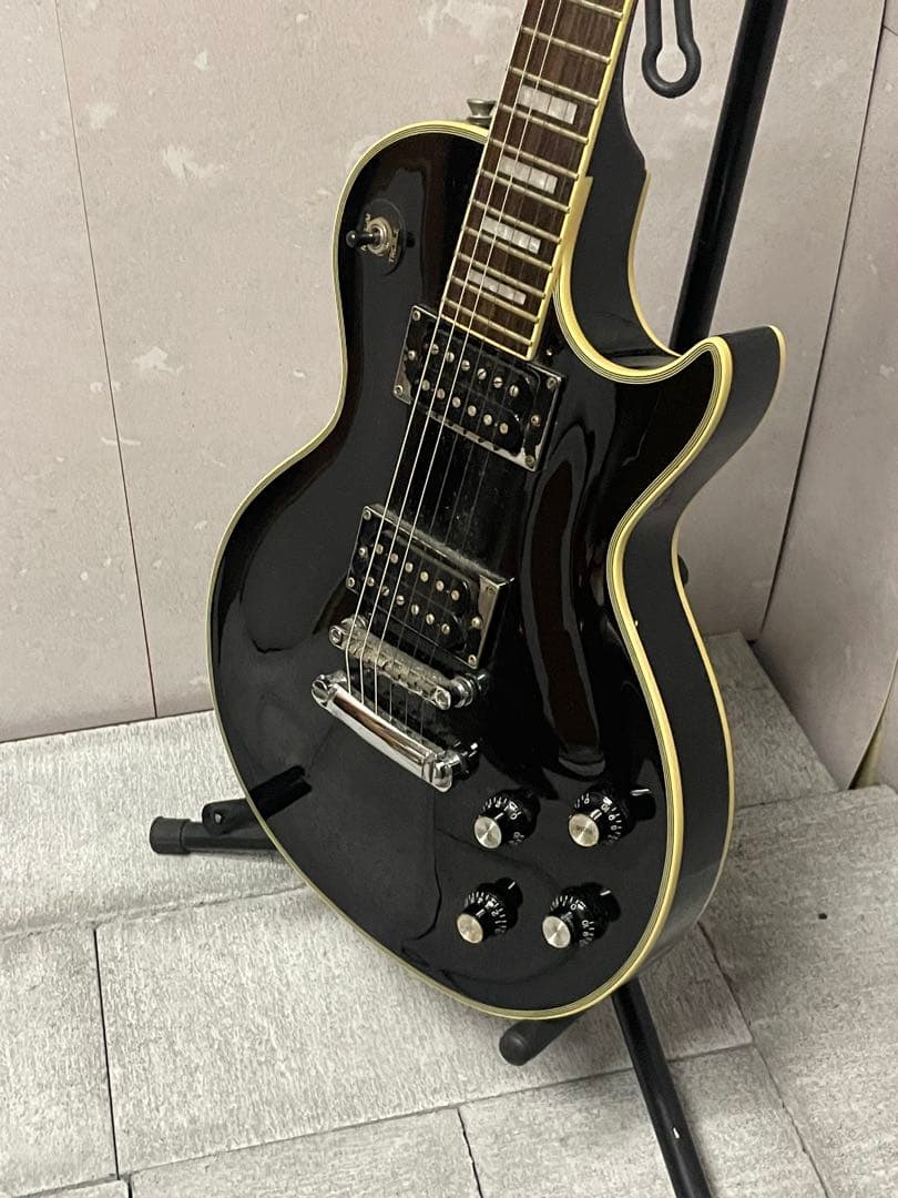 か*お様 レスポール　エレキギター　ブランド不明　ソフトケース付き