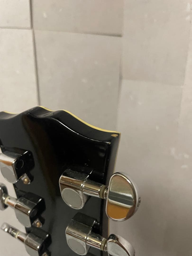 か*お様 レスポール　エレキギター　ブランド不明　ソフトケース付き