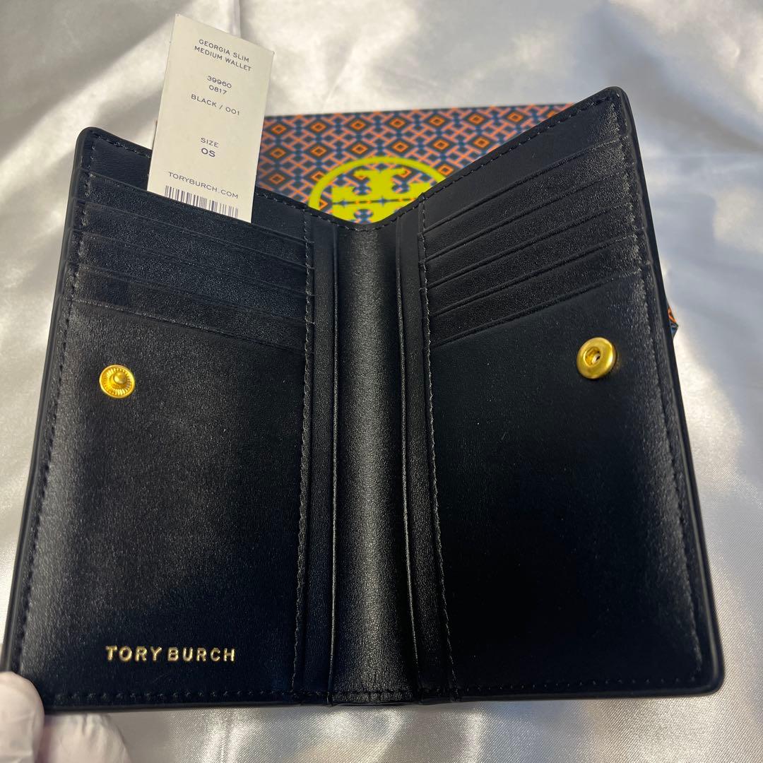 新品 TORY BURCH ブラックキルティング 二つ折り財布 箱＋ショッパー付