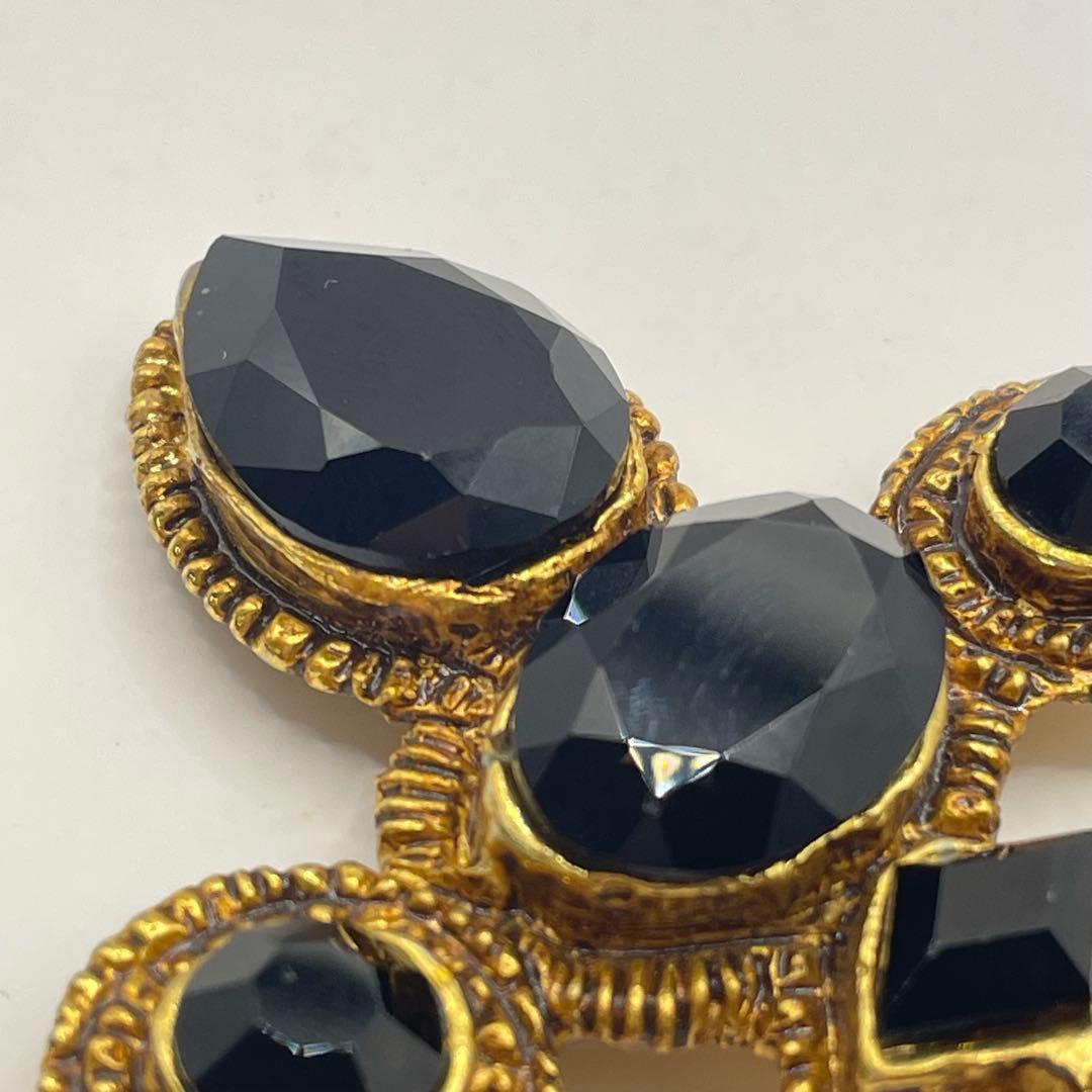 TH-M0546　ANTIGONA アンティゴナ ブローチ ゴールド