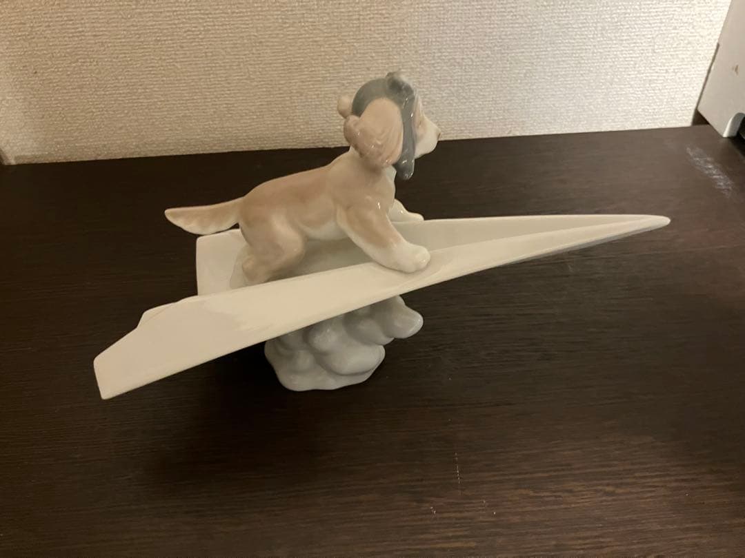 LIADRO リアドロ 犬と紙飛行機 可愛いパイロット