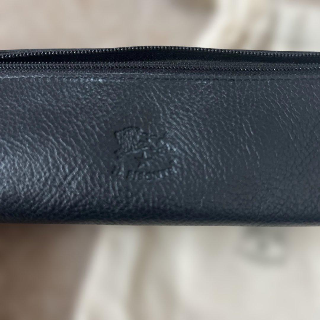 大幅値下げ！IL BISONTE ブラックペンケース 保存袋付き