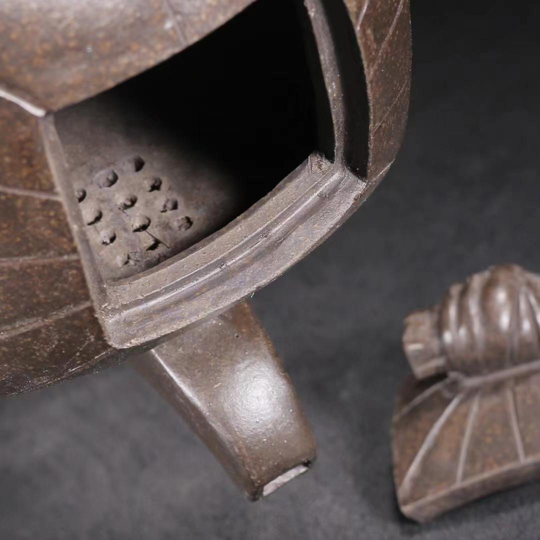 中国古美術・宜興原鉱古銅泥壺・紫砂壺・品名：印包・底款：厚徳載物・朱泥・急須