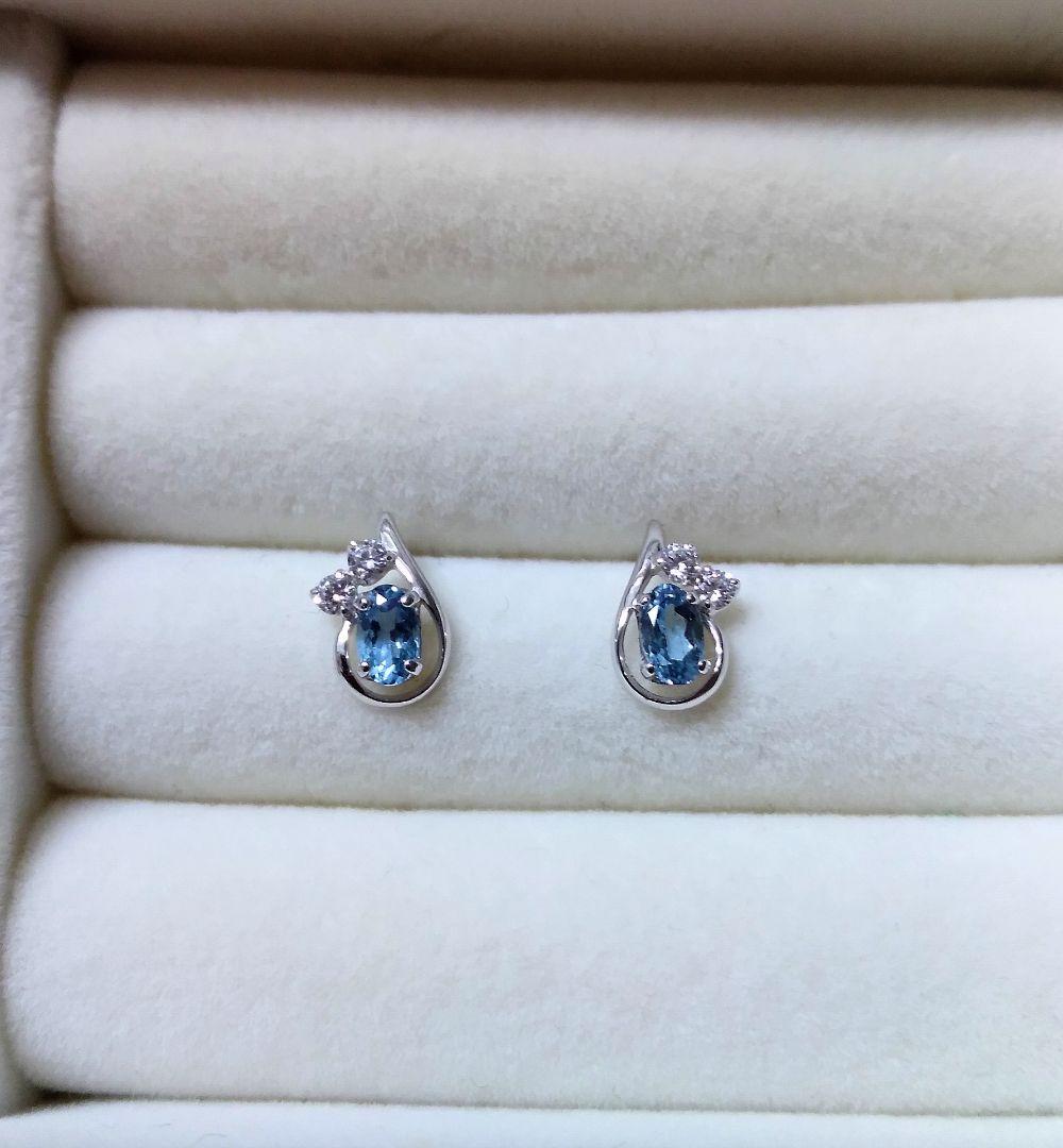 【美品】ツツミ　K18アクアマリン・サンタマリアアフリカーナ　ピアス