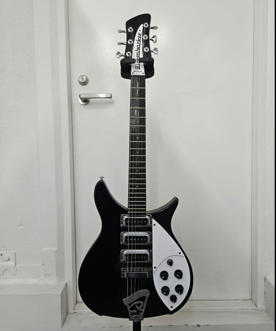 82年製ARIAPro2 Rickenbacker 320 レプリカ