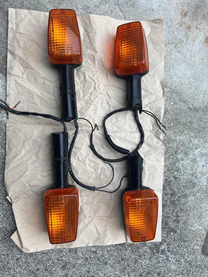 CB750F ウインカー