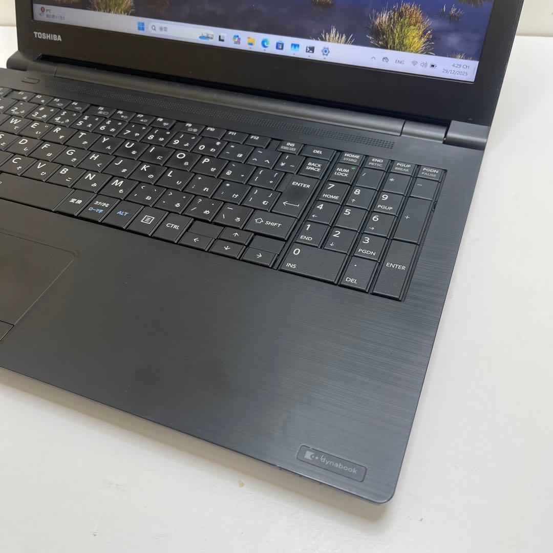 #711 東芝 Dynabook B65/H i7-7500U 8GB 256G