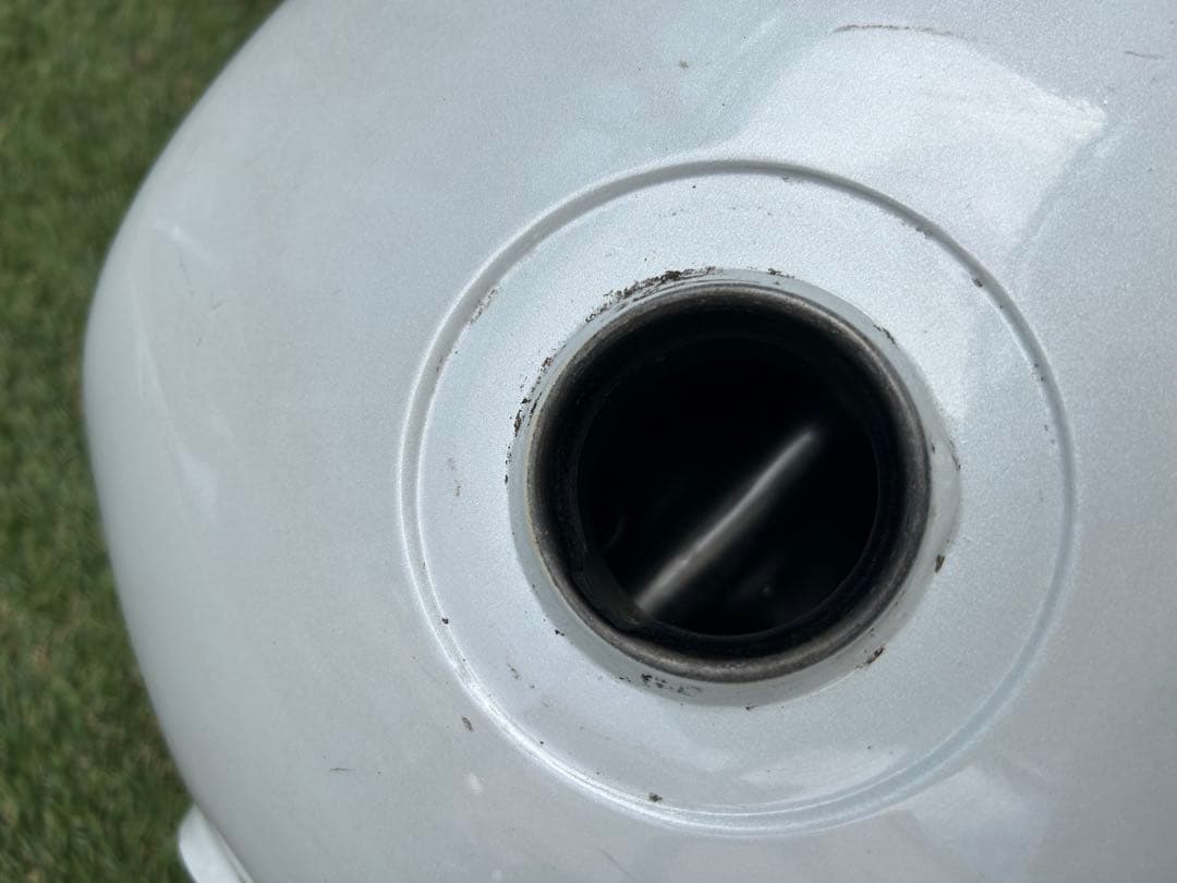 yb125sp タンク　美品　サビ無し