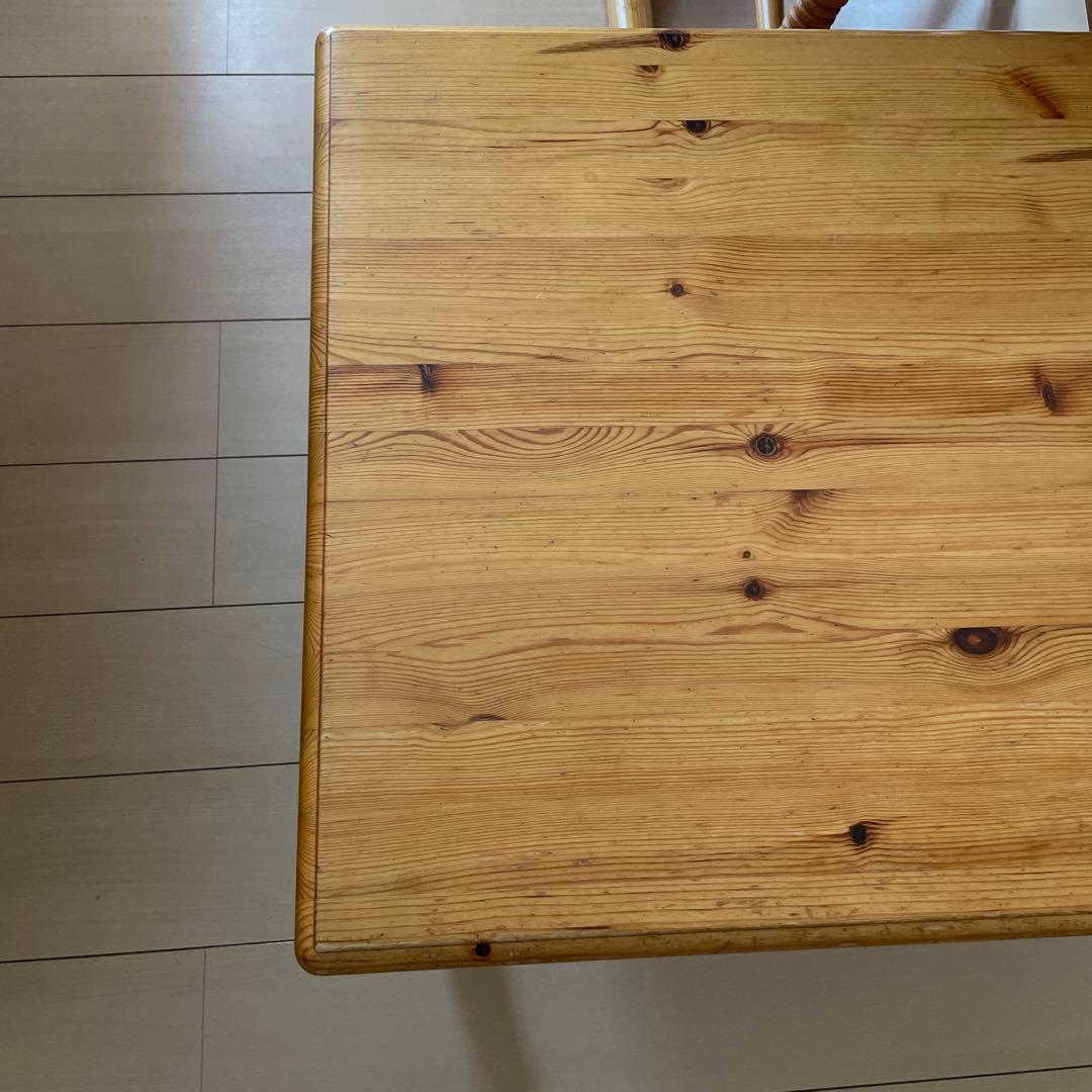 カントリー家具　リビングテーブル