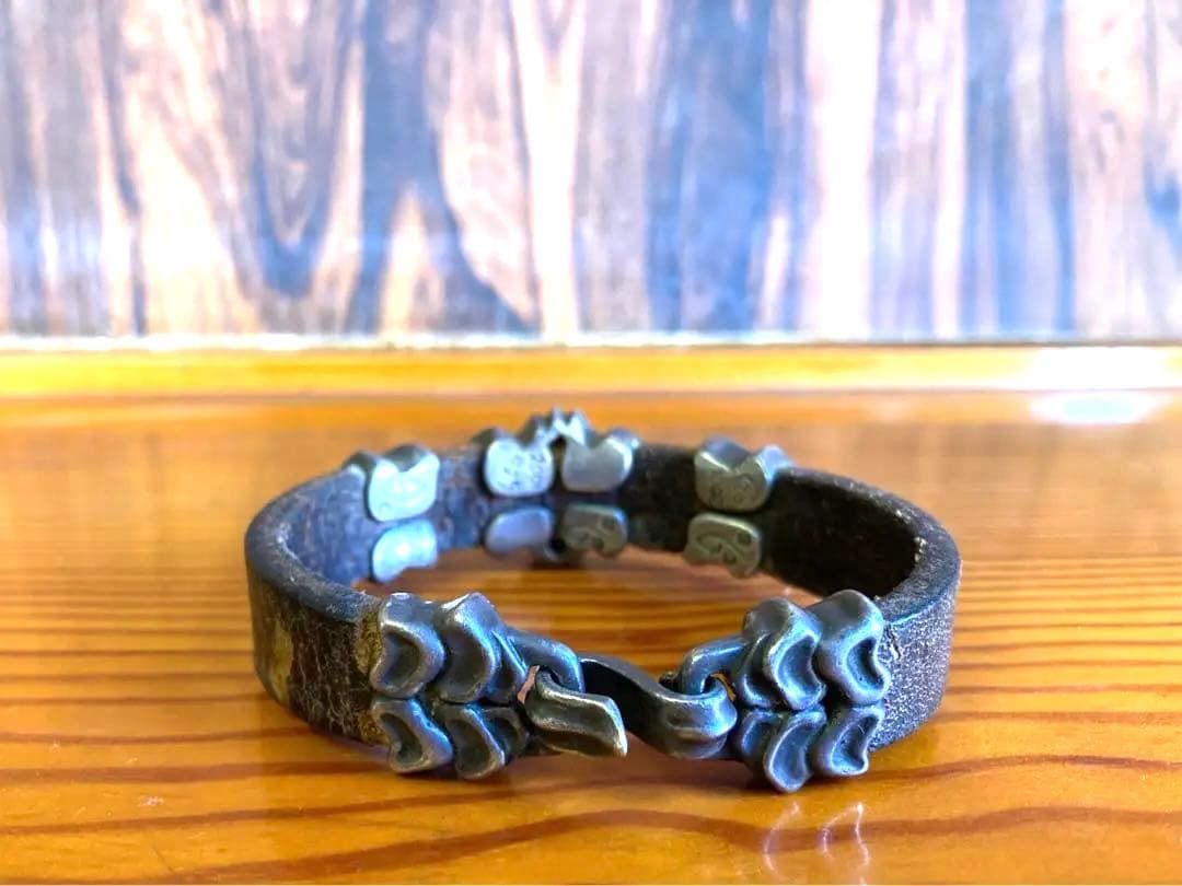 ナグァール nagual ヴィンテージ ムーンストーン レザーブレスレット