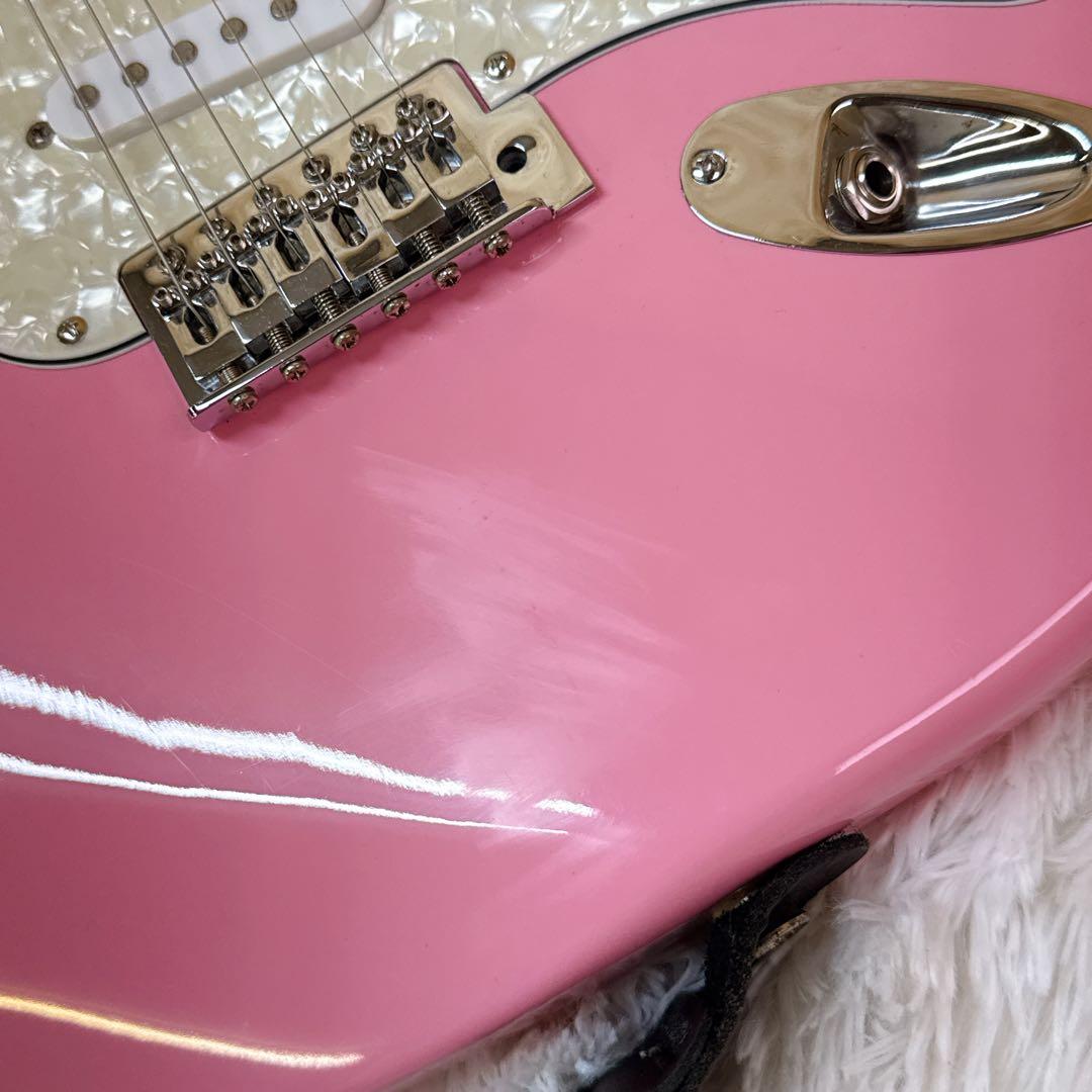 Mavis ストラトキャスタータイプ ピンク 初心者向け おまけ付 エレキギター