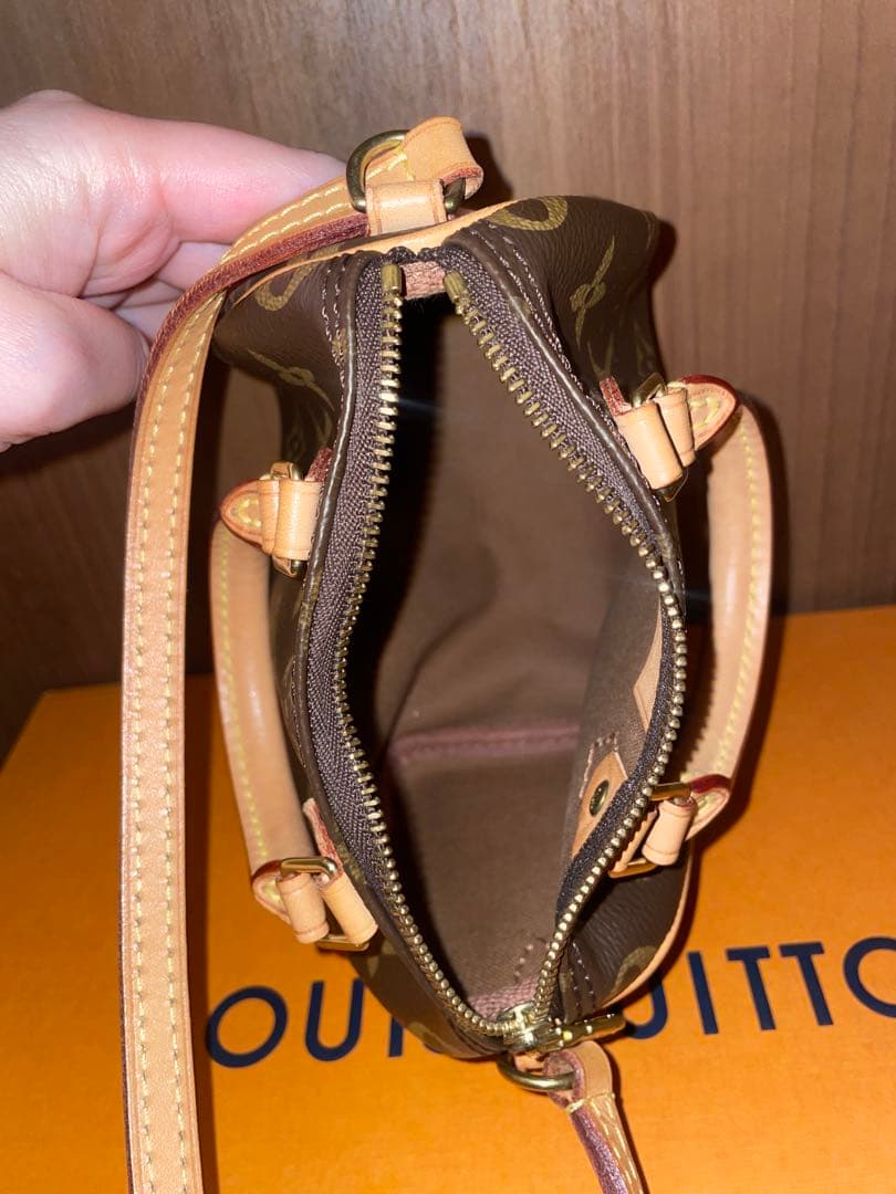【美品】Louis Vuitton ナノスピーディ モノグラム 入手困難