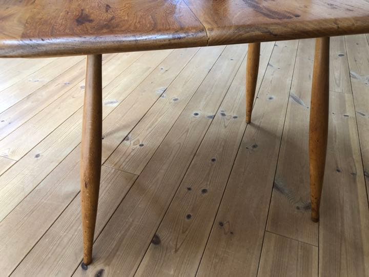 アーコール　サイドテーブル