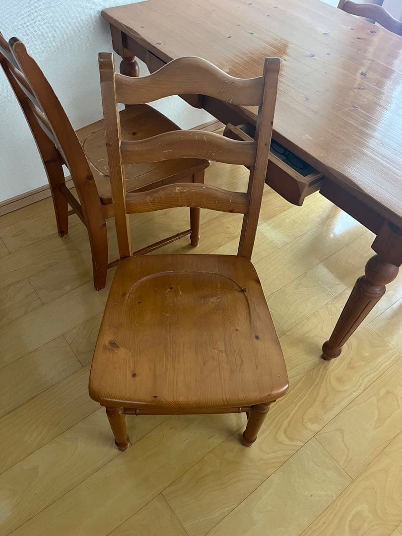 カントリー　天然パイン　テーブル　椅子4脚　ダイニングオールパイン　引越し急ぎ❗️