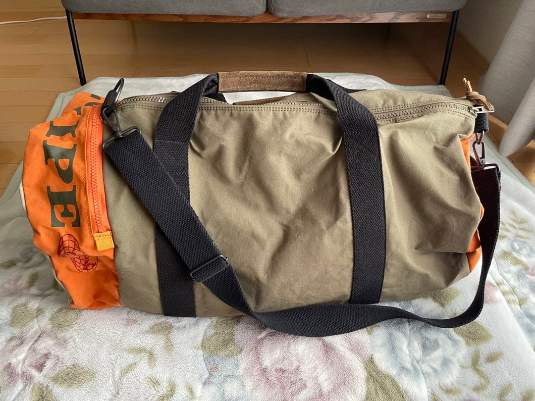 ナパピリ　ボストンバッグ　牛革　約100Ｌ