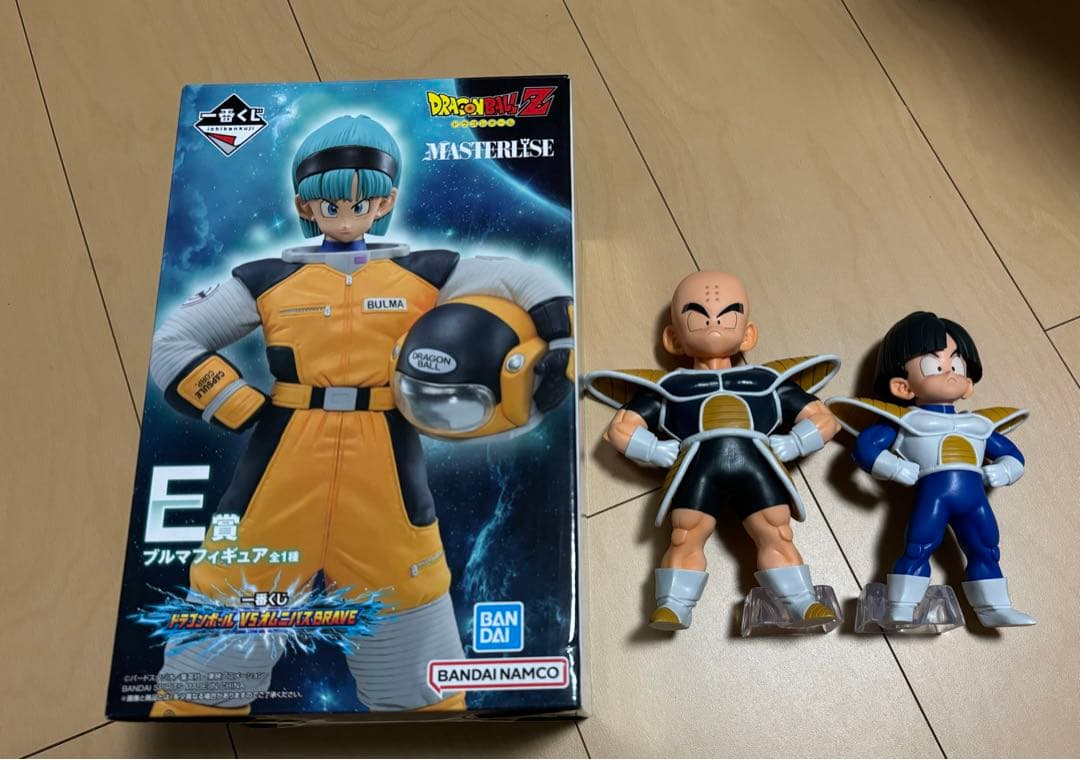 ドラゴンボール　一番くじ　ブルマ　孫悟飯　クリリン