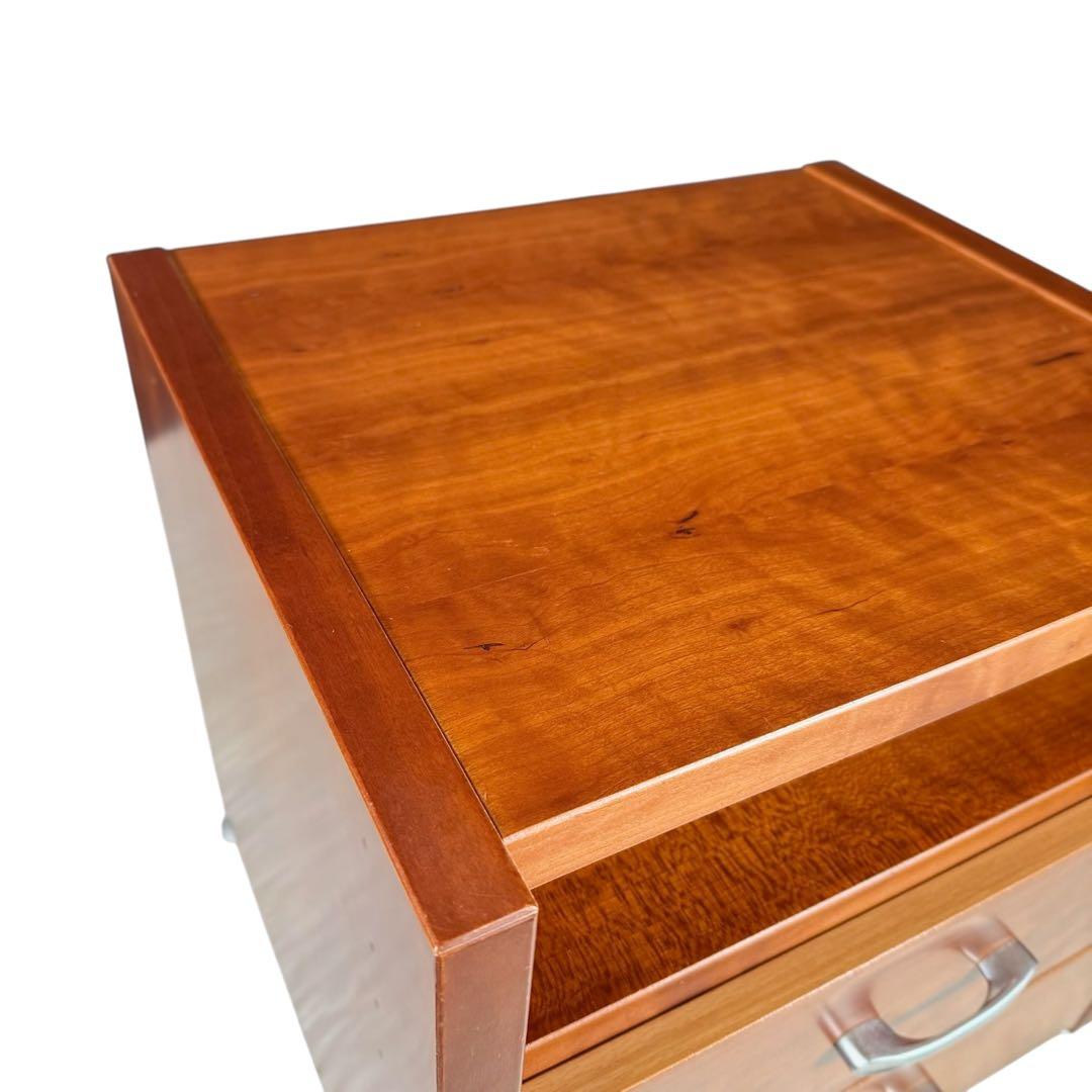 HR721 【廃盤】BoConcept 北欧　ナイトテーブル　サイドテーブル