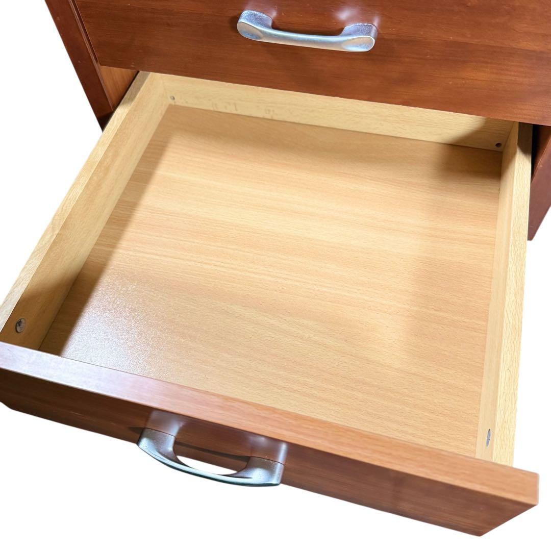 HR721 【廃盤】BoConcept 北欧　ナイトテーブル　サイドテーブル