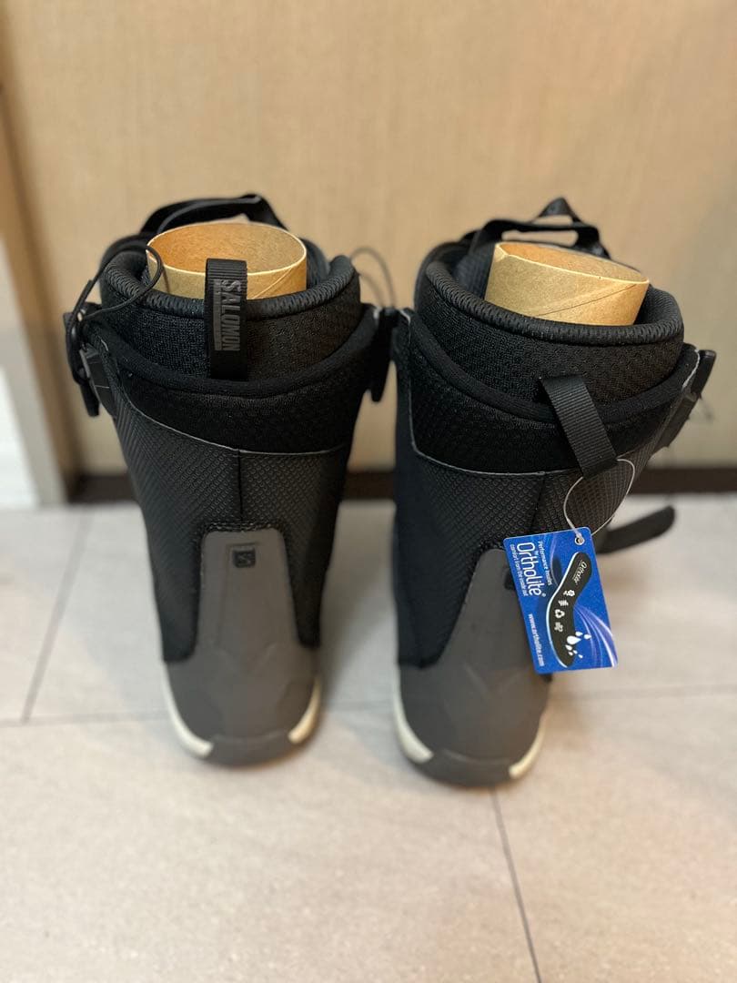 新品未使用 SALOMON スノーボードブーツ 28cm
