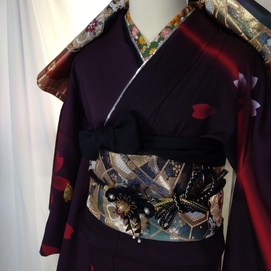着物 f　振袖・長襦袢セット　金彩　駒刺繍　成人式　卒業式