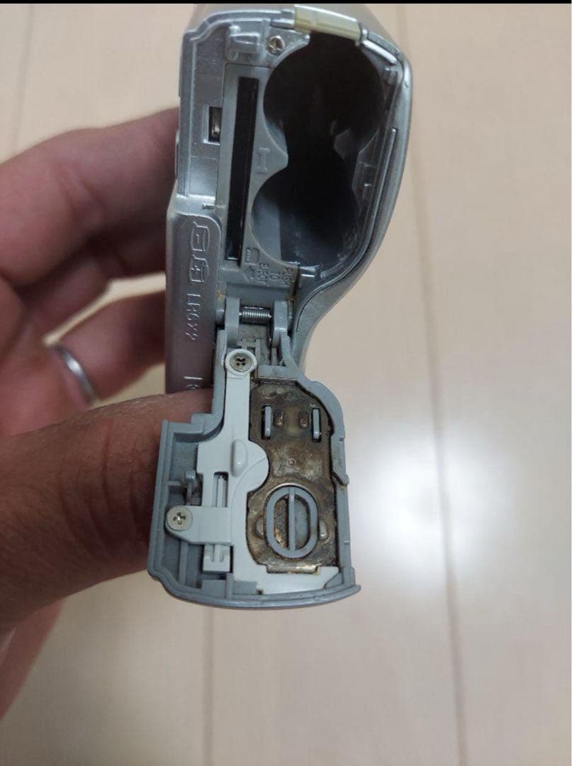 OLYMPUS FE-180 6.0メガピクセル コンパクトデジタルカメラ