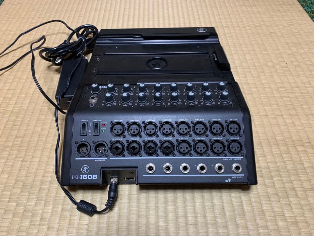 Mackie DL1608 デジタルミキサー