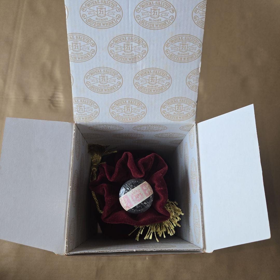 ウイスキー CHIVAS  SALUTE 21 YEAR OLD