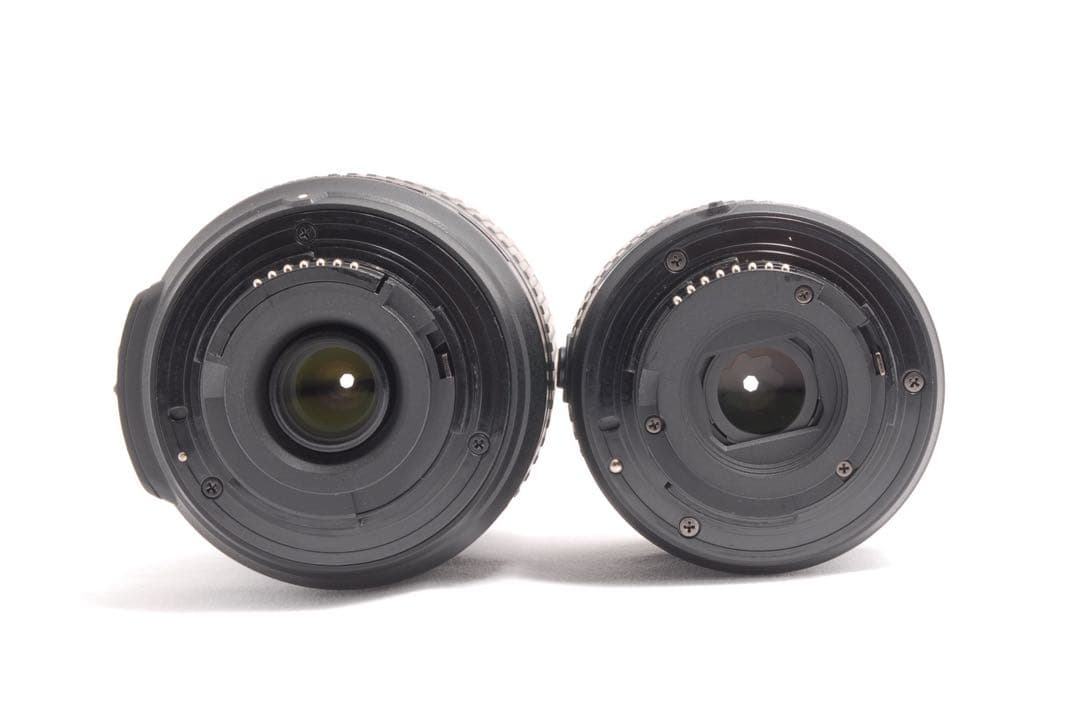 ✨Nikon D3400✨ダブルレンズ 希少カラー 赤 一眼レフ スマホ転送