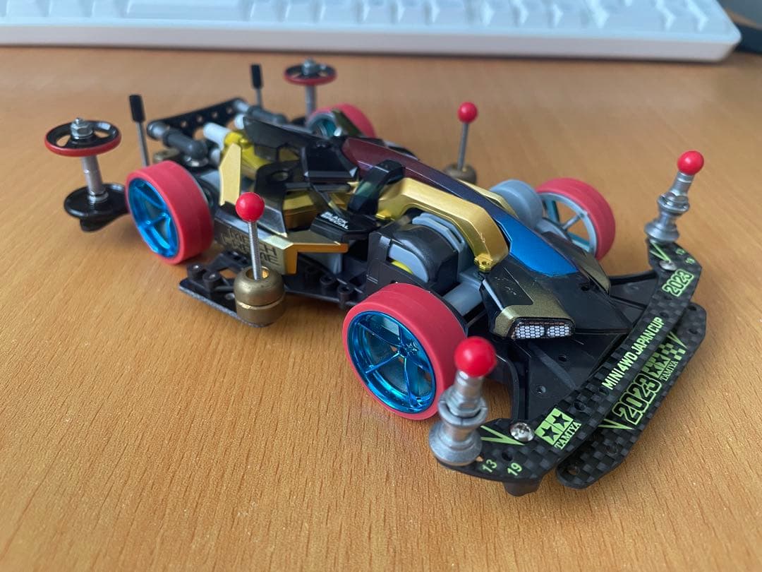 ミニ四駆　マッハフレーム　ブラックスペシャル　完成車