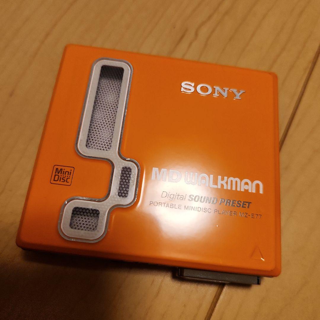レトロ。ジャンク品！本体リモコンのみ！SONY　ウォークマン　MDプレーヤー