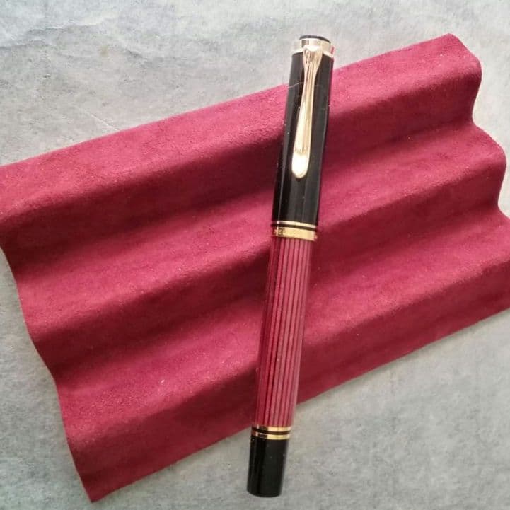 逸品　ペリカンスーベレーンM400　高い人気を誇るボルドー　ギフトボックスセット